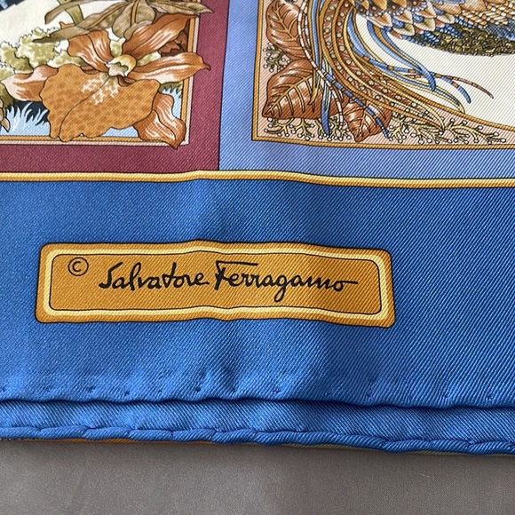 ✨✨ Salvatore Ferragamo Silk Scarf Pink Grey Gold Blue Multicolor Wrap Scarf✨✨ - Picture 6 of 17